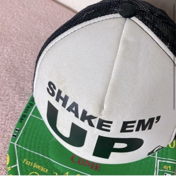 5/$25 Quicksilver Shake ‘Em Up Casino Mesh Back Snap Back Trucker Hat - Picture 2 of 11
